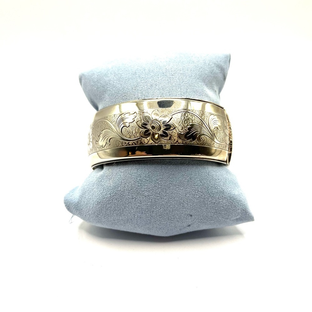 Floral Themed Bangle Bracelet with Safety Chain Silver Plated